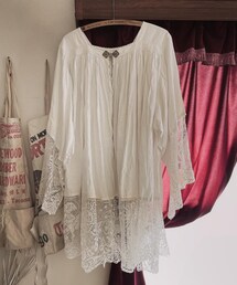 antique | トップス