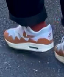 NIKE | スニーカー