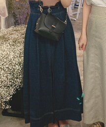 Mila Owen | スカート