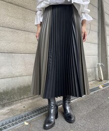 mona Belinda | スカート