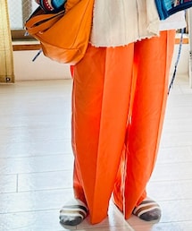 GU | スラックス