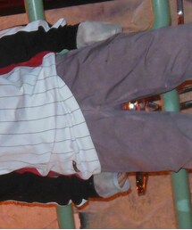 none | スウェット