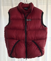 FEATHERED FRIENDS | ダウンベスト