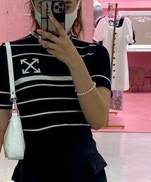 off white | トップス