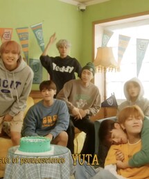 右下に注目💚👀💚ユウタとマークらぶらぶすぎやろ‼︎こっちが照れるわ💖 | その他