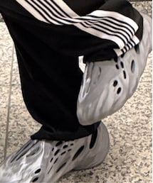 Yeezy | サンダル