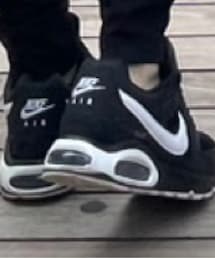 NIKE | スニーカー