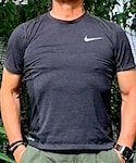 NIKE SPORTSWEAR(ナイキスポーツウェアー)の「トップス(Tシャツ/カットソー)」