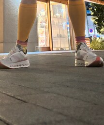 On | スニーカー