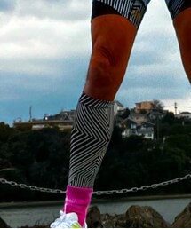 SKINS | レッグウォーマー