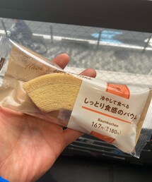 うさこのスウィーツ同盟会 | ファミマのバウムクーヘン。トレーニング前に食べる事多し。わりと美味い。(その他)