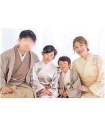 今年もよろしくお願いします😊 | 七五三の家族写真☺️パパとRENの着物は色柄リンク😊素敵な思い出になりました💓(着物)
