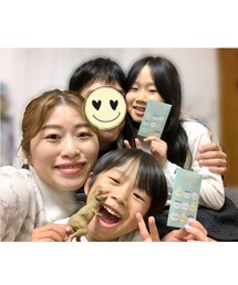 お正月の様子🎍お年玉🧧get✨ | 毎年お年玉は貯金として大切に保管してきたけど🧧　　　　　今年は少額SARAのお財布へ🥰👛　　　　　　　　　　皆に何か買ってくれようとするSARA👧🏻🍡　　　　　　　優しい気持ちが嬉しい😌✨(その他)