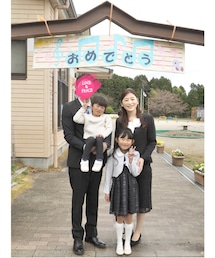 SARA卒園式🌸 | SARAちゃん大きくなったね🥹💕　　　　　　　　　　私達のセレモニーコーデはもちろんシューラルーです🥰(その他)