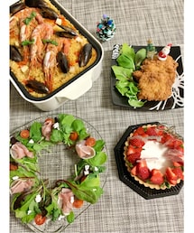 🎂🥗Christmas dinner🎄🥘🍗 | パエリア🥘リースサラダ🥗チキン🍗ケーキ🎂💕 ケーキは買ってきたタルトを🍓で飾っただけ🤭✨(食器)