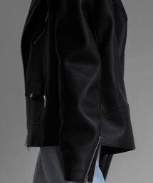 ESSENTIALs | ライダースジャケット