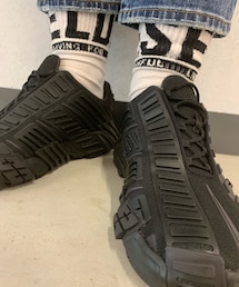 スニーカーup | スニーカー