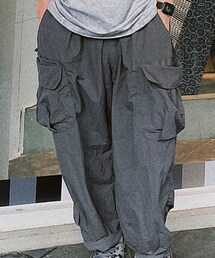 goopi | チノパンツ