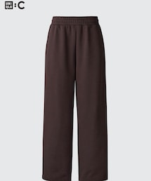 UNIQLO | スウェットワイドパンツ ¥3,990(スウェットパンツ)