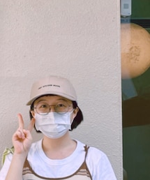 IU | キャップ