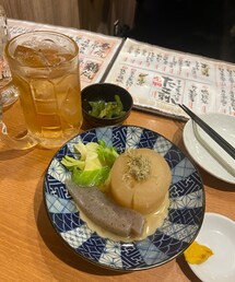 一人飲みしたおでん屋 | 盛況なので飛び込みで入った池袋のおでん屋、大当たりでした🤩💖ジンジャーハイボールとともに🍺(コスチューム/パーティーグッズ)