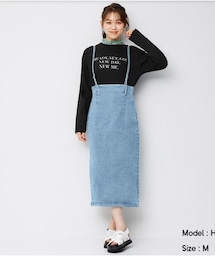 GU | サスペンダー付きデニムナロースカート S(スカート)