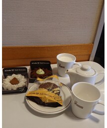 ミスド❤️ | やっと食べれた鎧塚様😍💕(福袋/福箱)