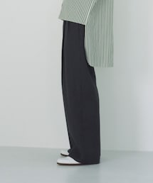 URU | スラックス