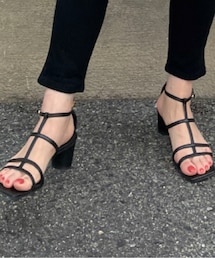 Dhyana. | サンダル