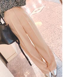 GU | スラックス