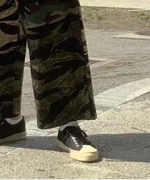 tiny dinosaur | スニーカー