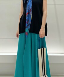 me by ISSEY MIYAKE | チノパンツ