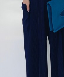 me by ISSEY MIYAKE | チノパンツ