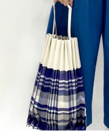 me by ISSEY MIYAKE | トートバッグ