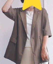 GU | テーラードジャケット