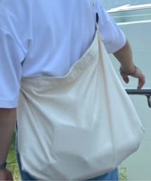 meltum | メッセンジャーバッグ