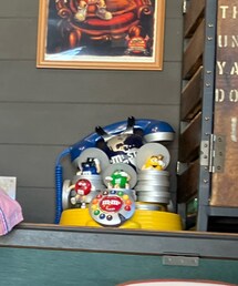 M&M'S | M&M'S 受話器　電話線に繋げば通話も☎️ メルカリにて8,000円で購入(インテリア雑貨)