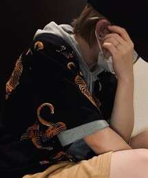 Confirm | パーカー