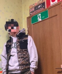 Montley | ダウンベスト