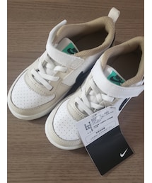 NIKE | ナイキ　コート　ボロー LOW(スニーカー)