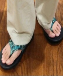 OOFOS | サンダル