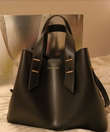 CHARLES & KEITH | ショルダーバッグ