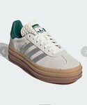 adidas(アディダス)の「シューズ(スニーカー)」