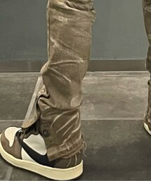 TRAVIS SCOTT | スニーカー