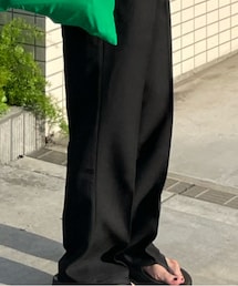 GU | スラックス