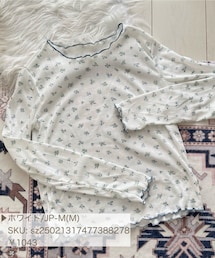 SHEIN | Tシャツ/カットソー