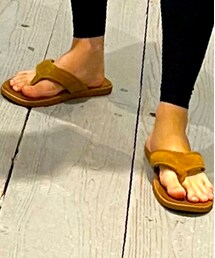 UGG | サンダル