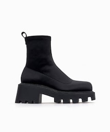 ZARA | トラックソール　ファブリック　ショートブーツ(ブーツ)