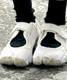 NIKE | スリッポン