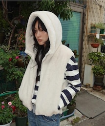 ZARA | フード付きフェイクファーベスト M ¥6590(その他アウター)